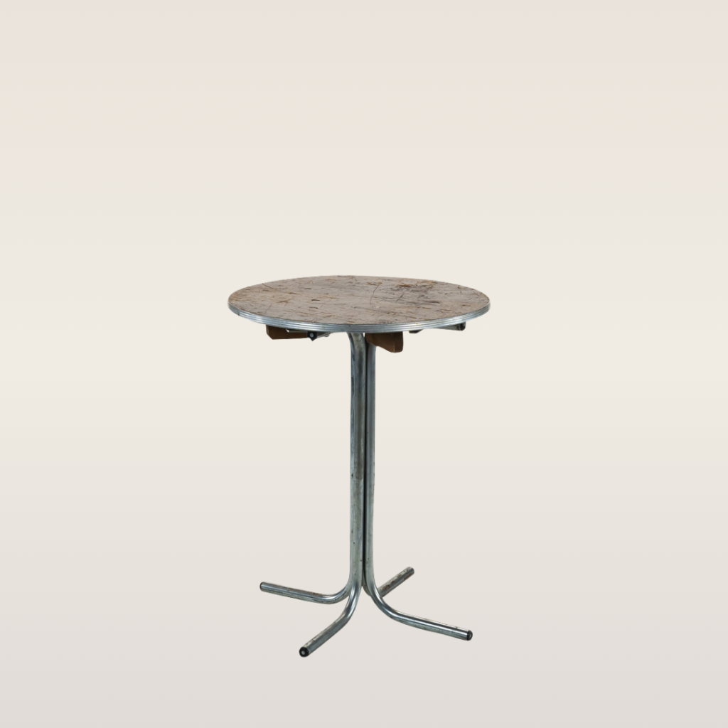 round dining table