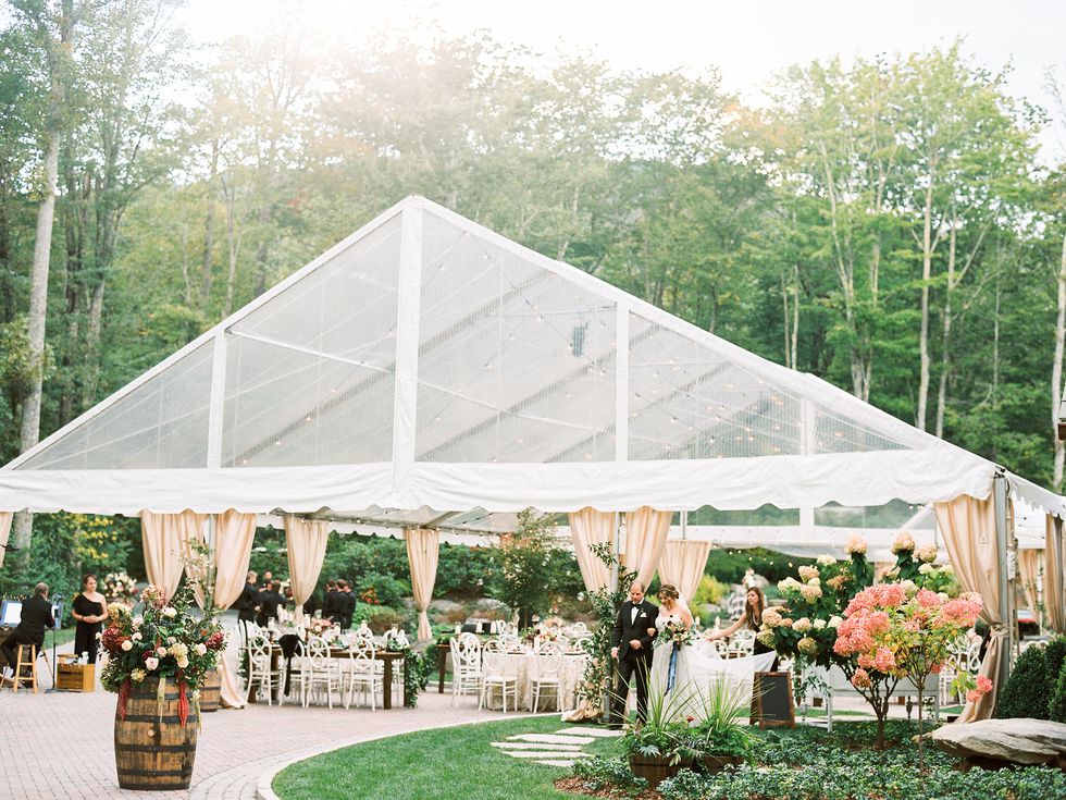 Outdoor tent rental near me best sale