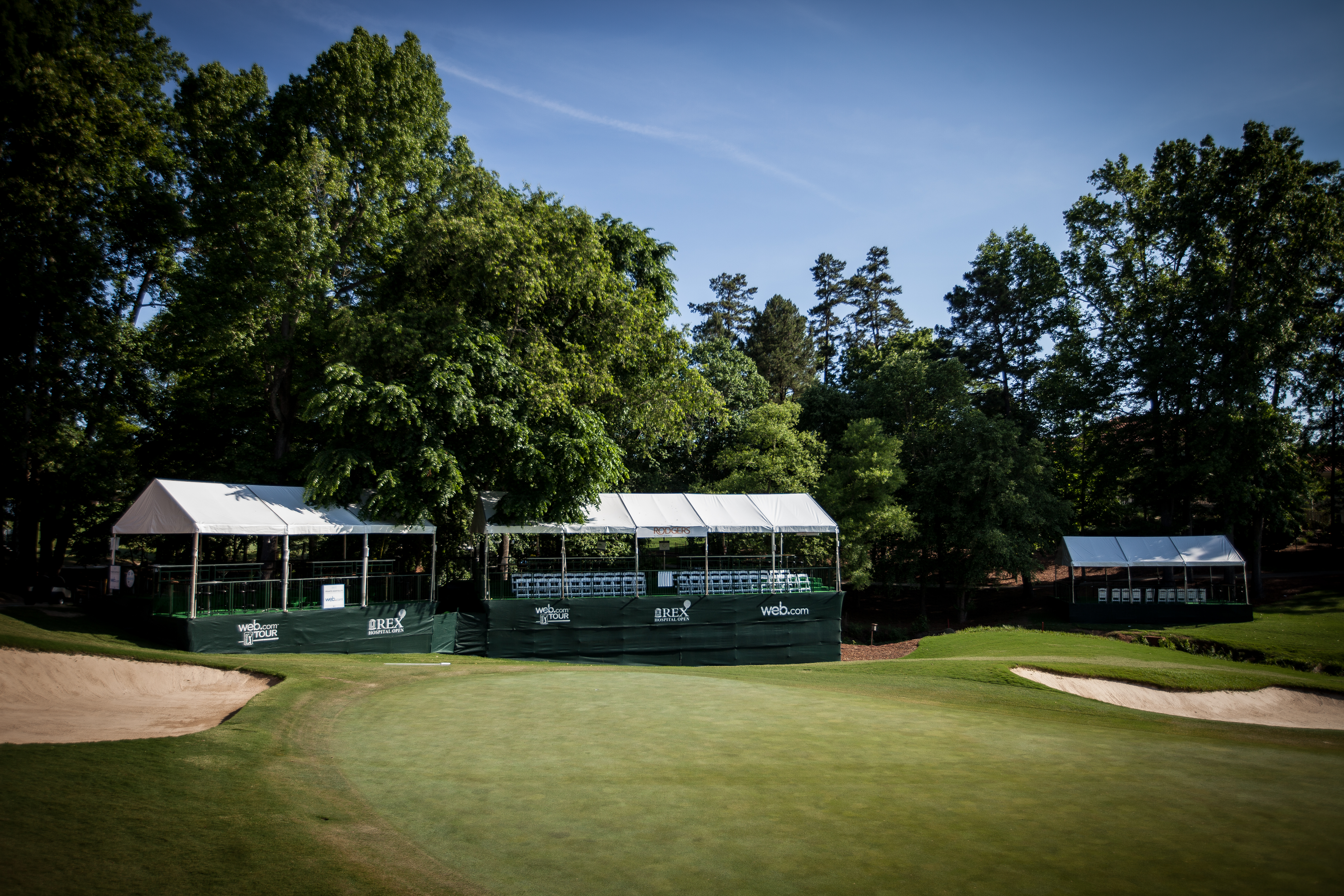 #18 Green Corporate Hospitality Tents