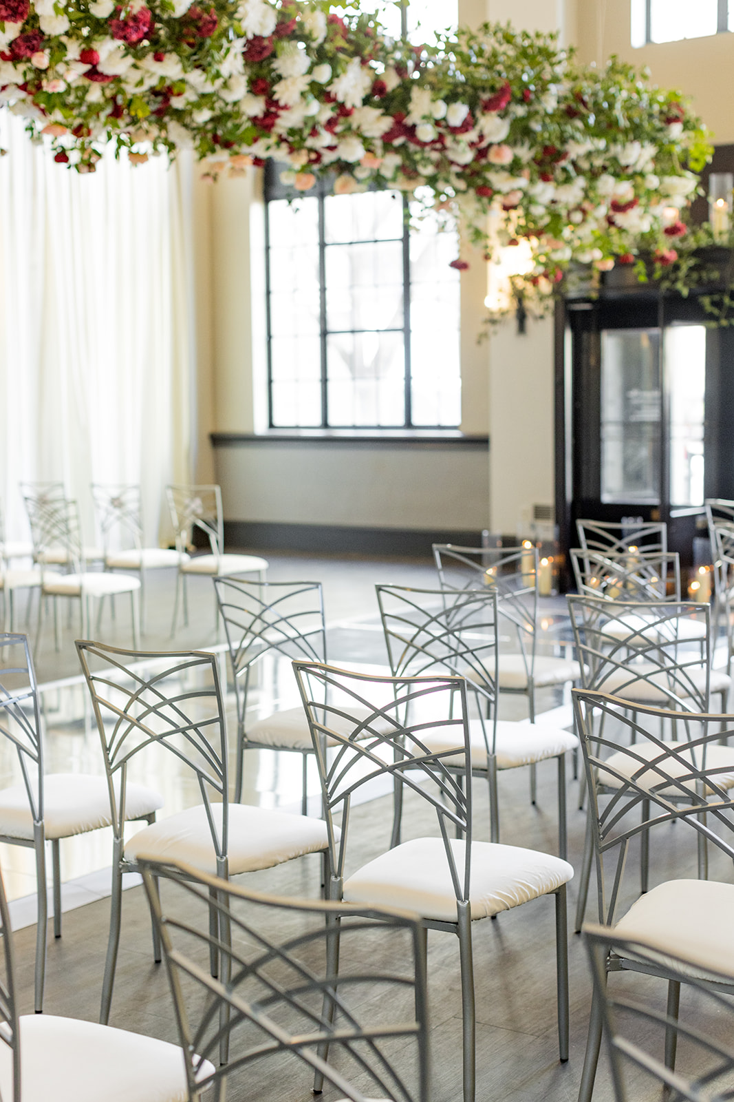 Rent the Black Chiavari Chair Black Cushion Standard